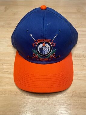 Vintage NHL Edmonton Oilers Embroidered Hat